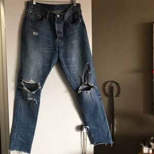 Levi’s 501 Distressed